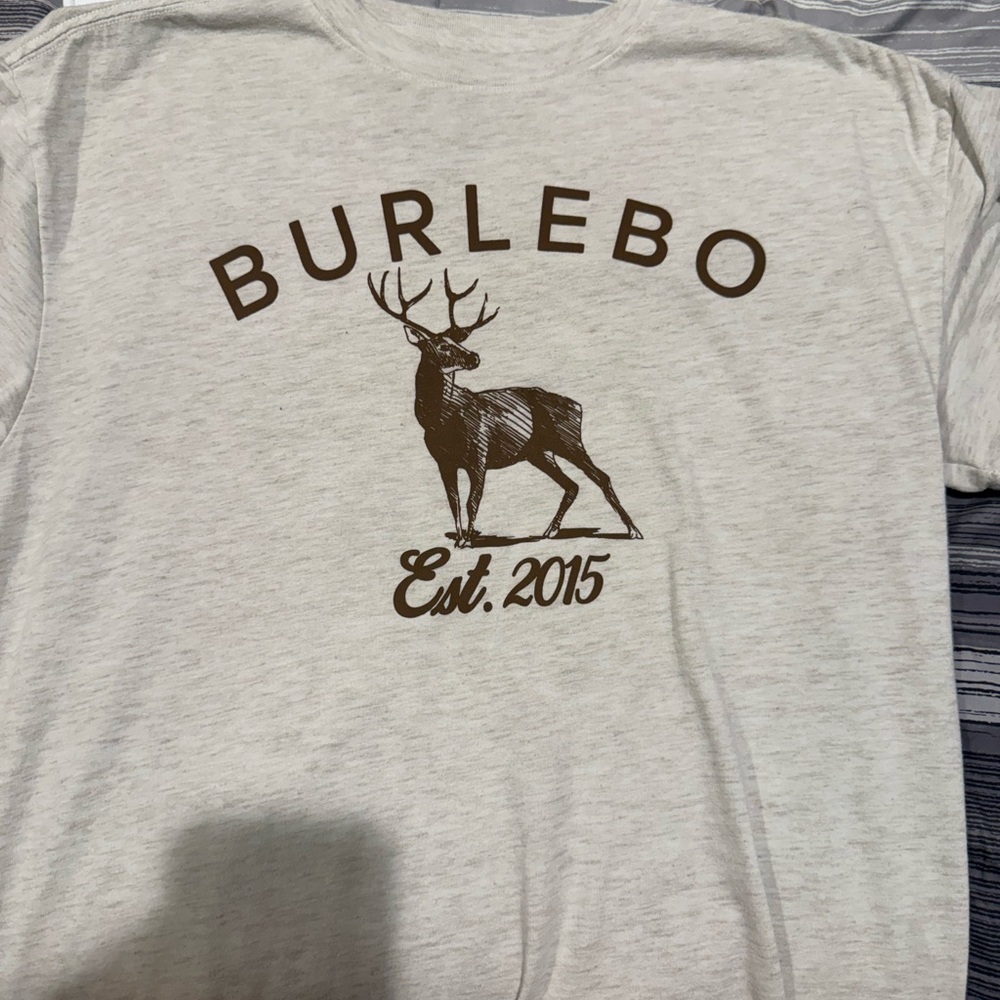 Burlebo Cream T-Shirt with Deer Graphic